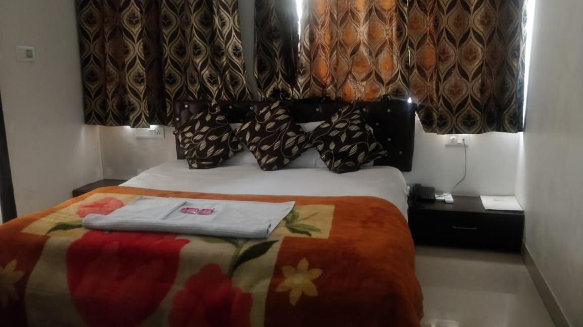 Hotel Alpha Inn By Sonachi Amritsar Zewnętrze zdjęcie